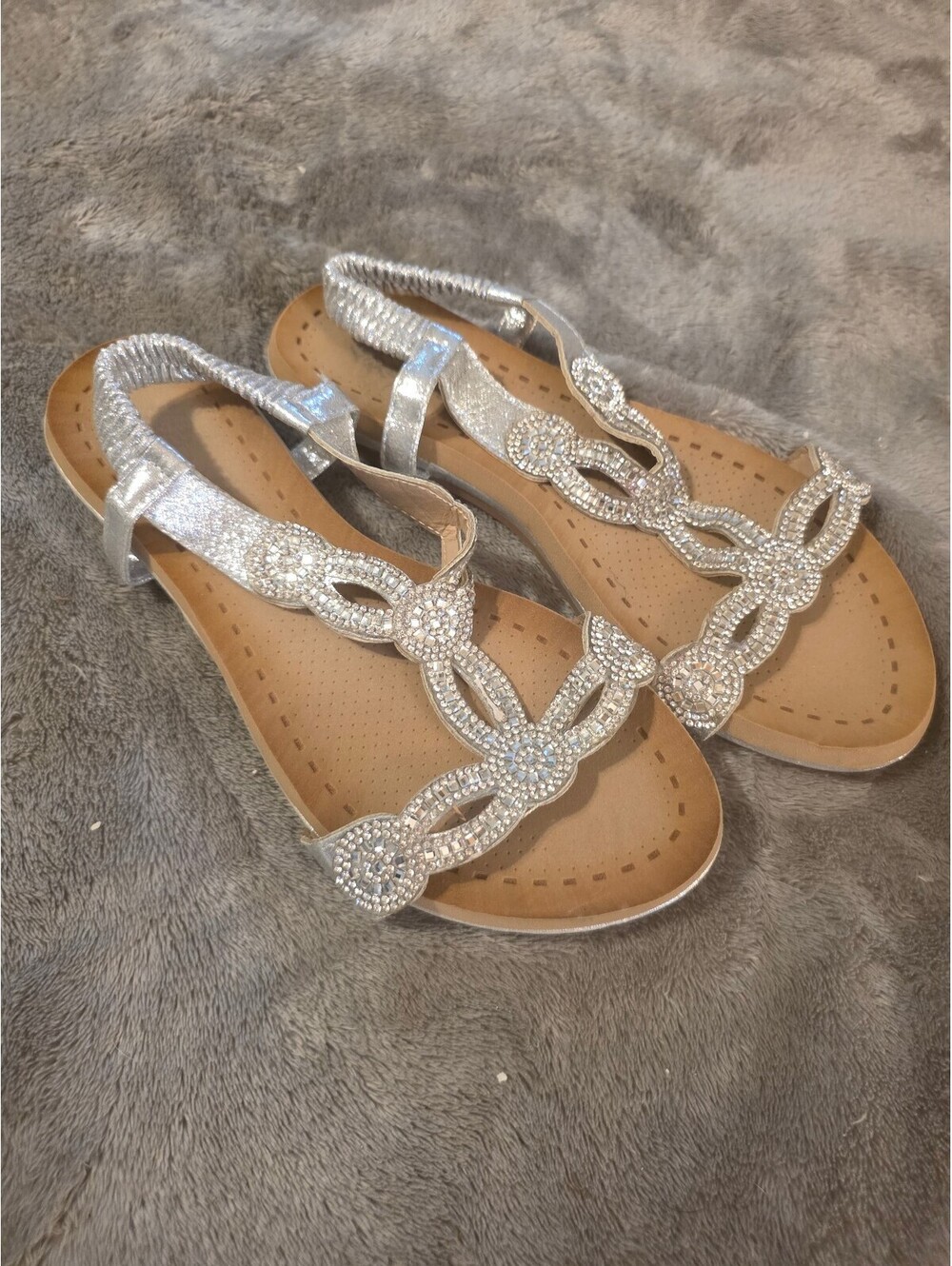 G by Guess Silver Rhinestone Embellished Sandals 7/8